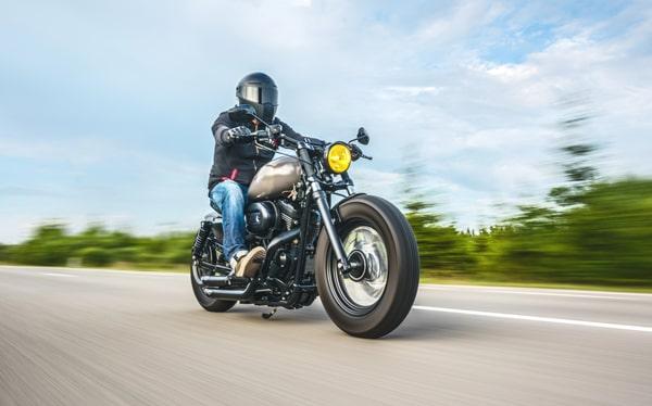 there are typically discounts for riders who have completed a safety course, have several policies with the same insurer, or have a good driving record